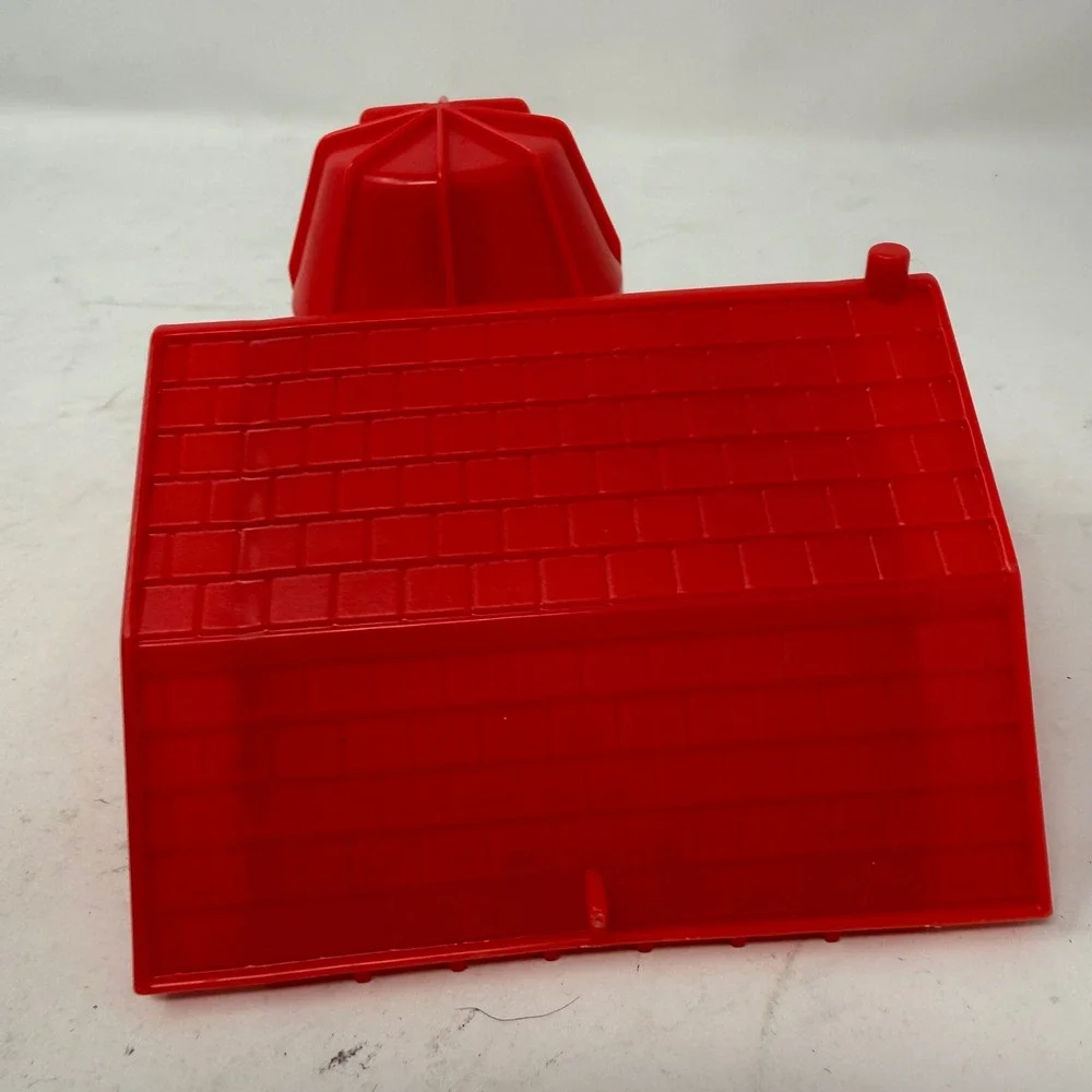 Vintage 1998 Lincoln Logs Red Plastic Barn Roof and Silo Replacement Piece 6659